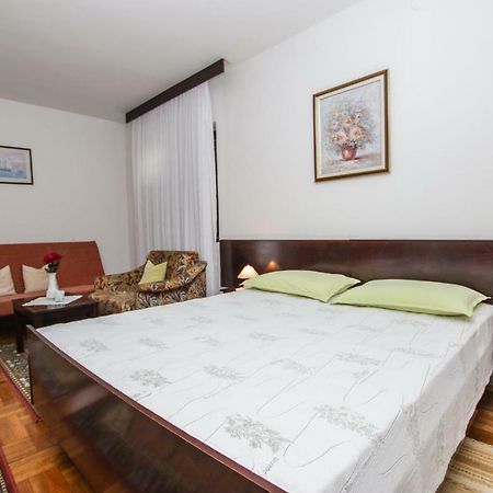 Apartmani Janja Пореч Екстер'єр фото