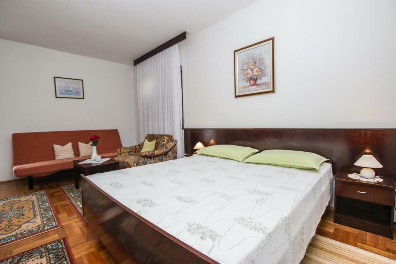Apartmani Janja Пореч Екстер'єр фото