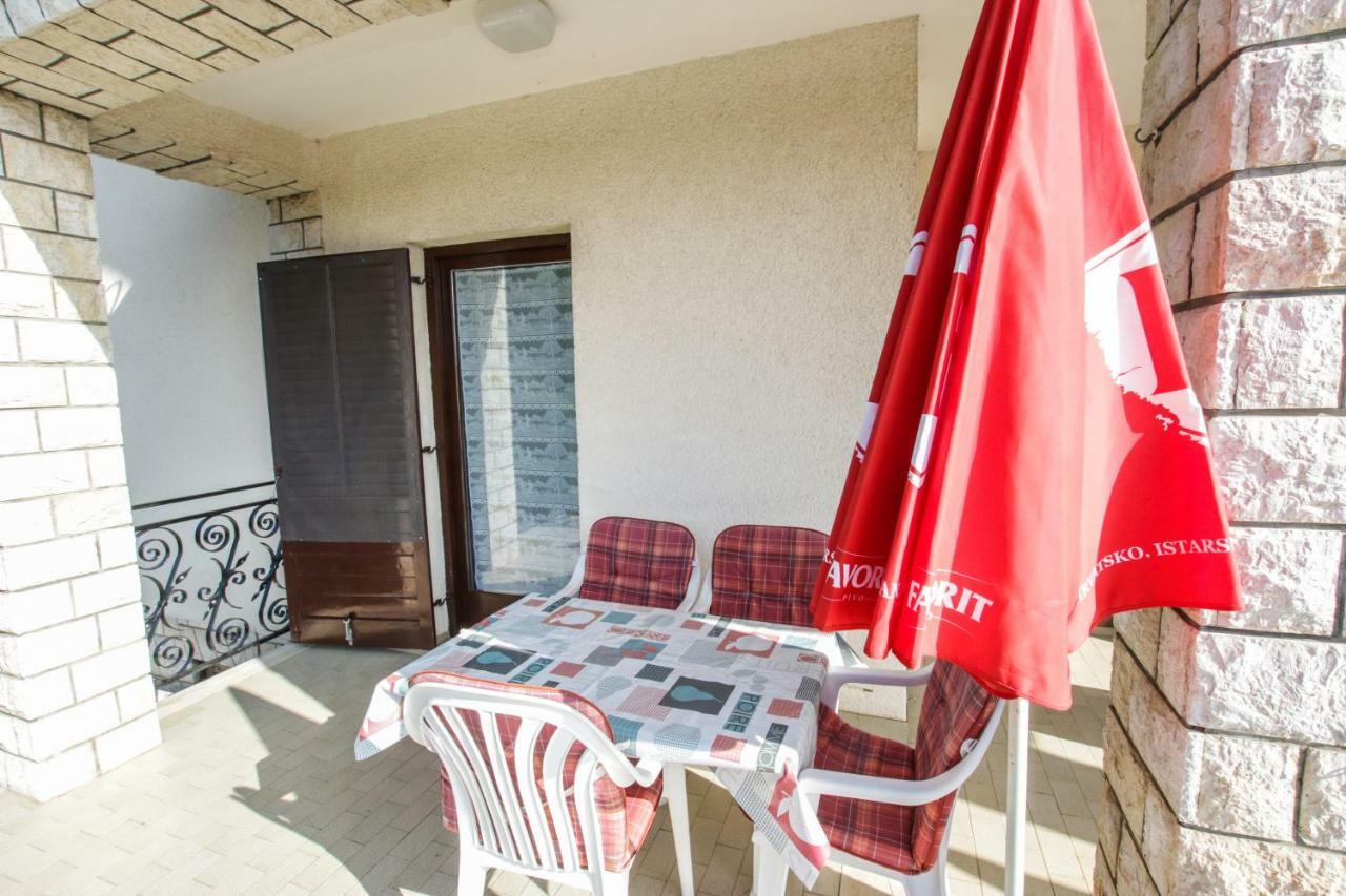 Apartmani Janja Пореч Екстер'єр фото