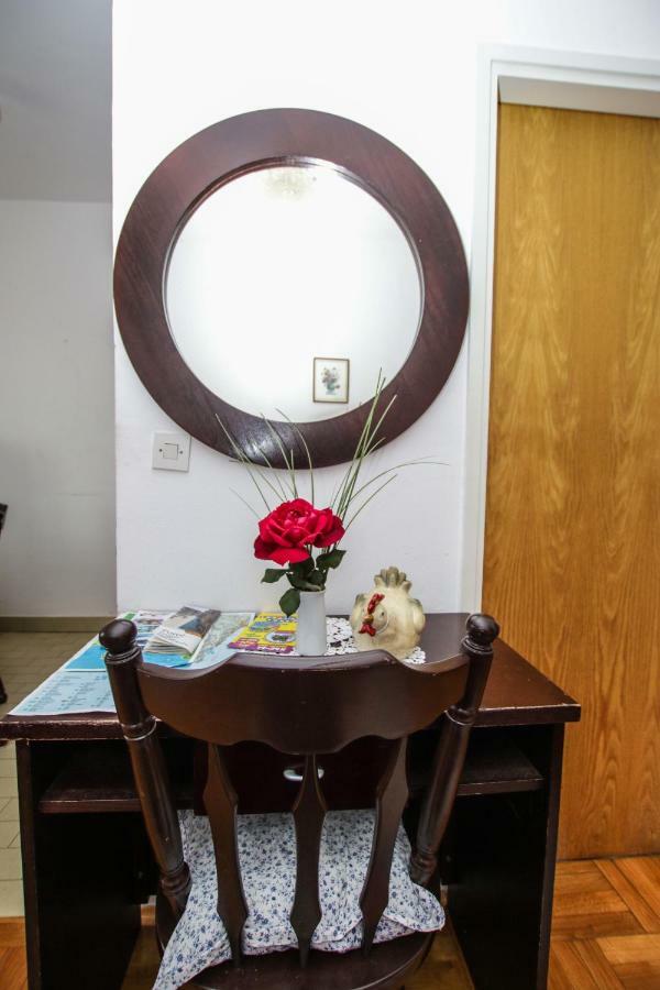 Apartmani Janja Пореч Екстер'єр фото